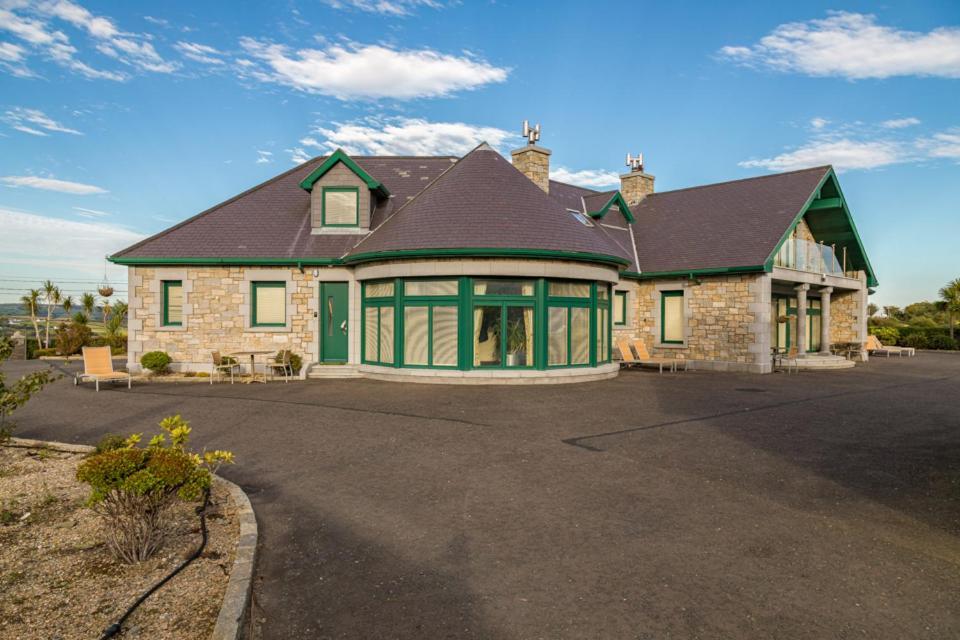 Like Walking Into A Fantastic Novel At Inishowen House Rashenny Εξωτερικό φωτογραφία