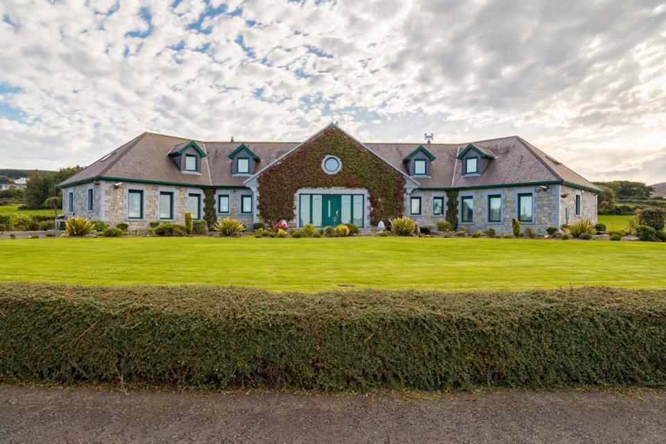 Like Walking Into A Fantastic Novel At Inishowen House Rashenny Εξωτερικό φωτογραφία